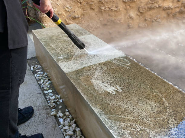 Best Roof Pressure Washing  in Maeser, UT