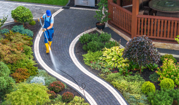 Best Deck Pressure Washing  in Maeser, UT